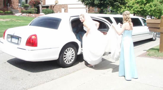 Choosing the Best Wedding Limousine Service In Fraser, MI